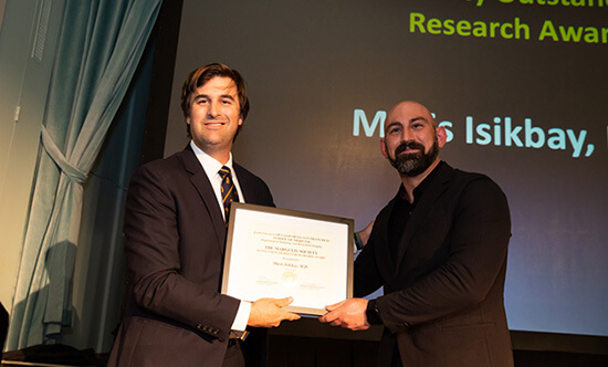 Margulis Resident Research Award 